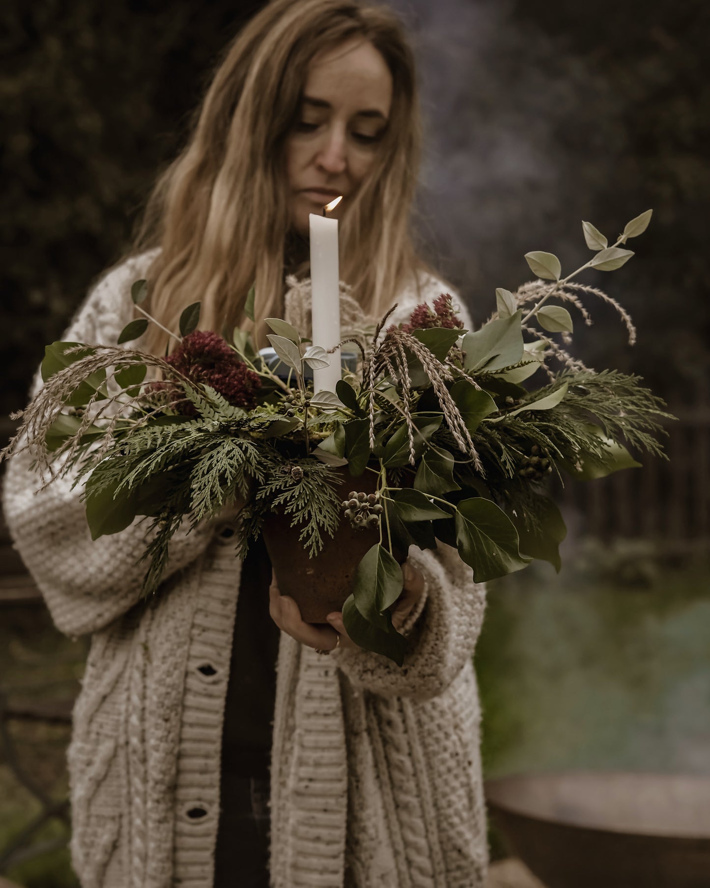 Foraged Christmas table arrangement workshop Sunday 8th December