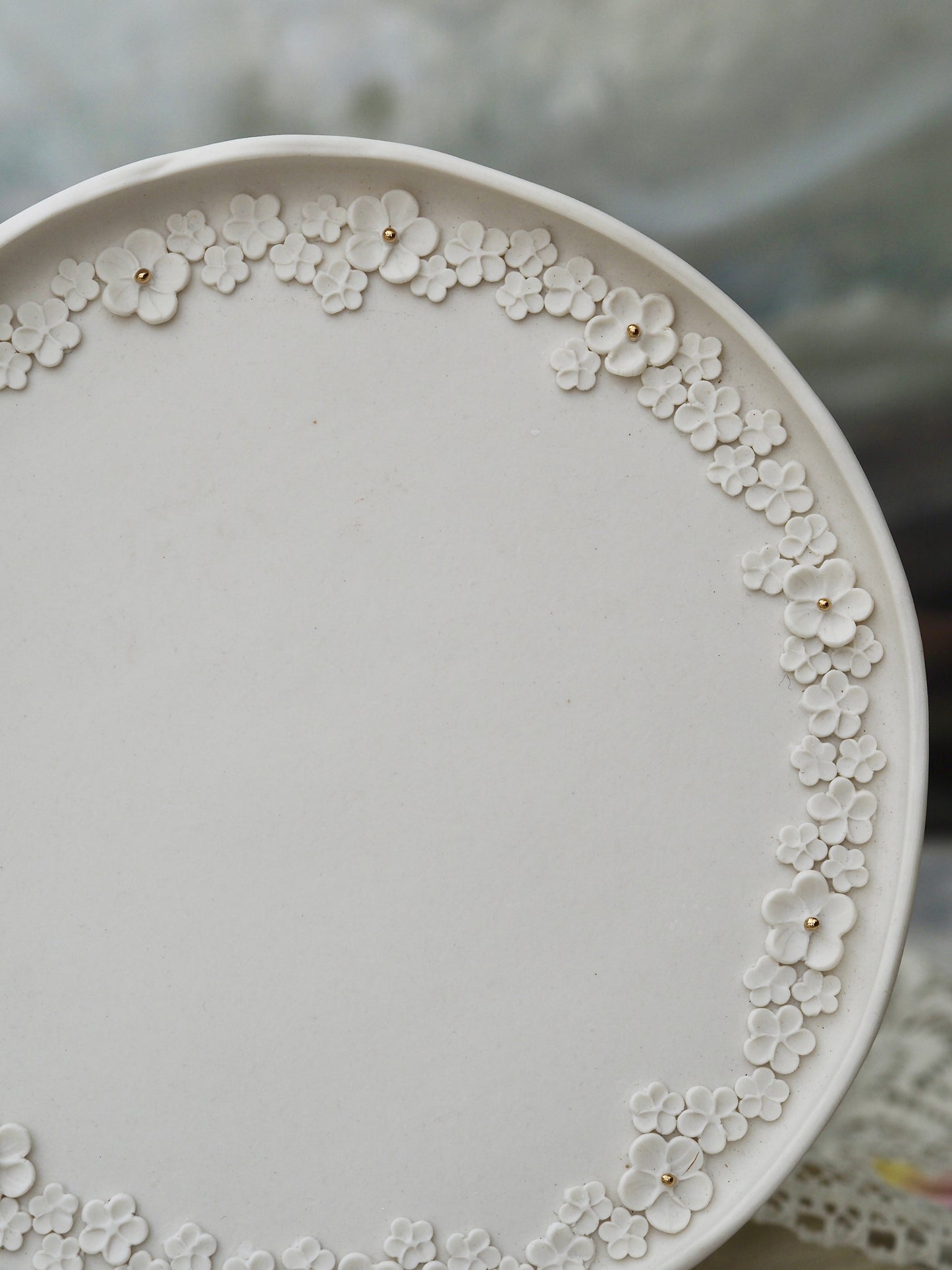 Daisy Chain Plate